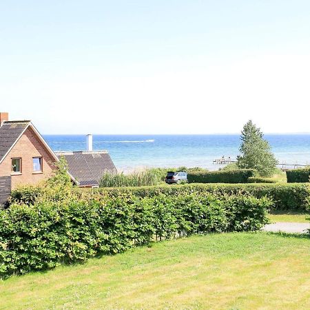 6 Person Holiday Home In Hesselager Exteriör bild
