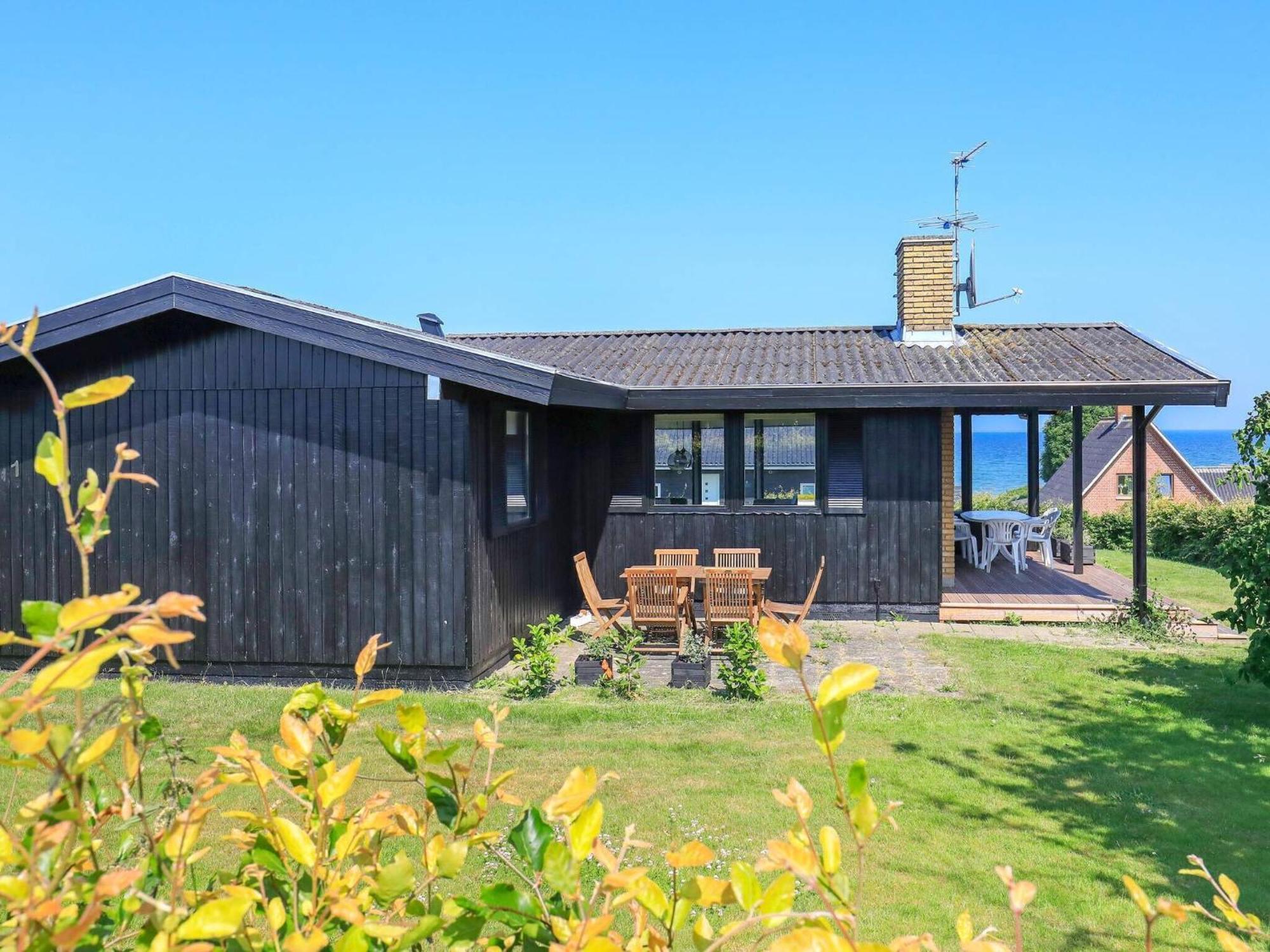 6 Person Holiday Home In Hesselager Exteriör bild